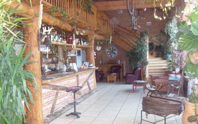 L'Alcove Hotel Restaurant