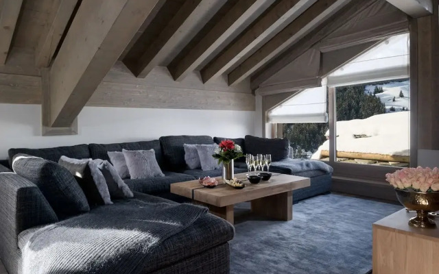 Mammoth Lodge Penthouse T7 Cabin D15