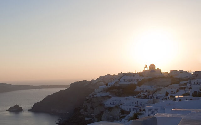 Aspa Villas Santorini Studios & Cave Houses