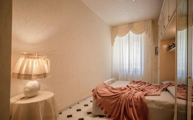 Three-room apartment with sunrise view from the sea-Mare In Vista