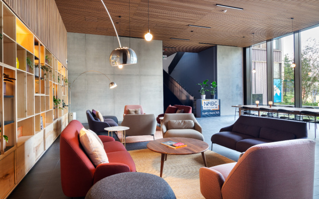 Elephant & Castle by MySquare