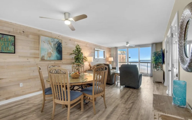 Pelican Beach 1213 2 Bedroom Condo