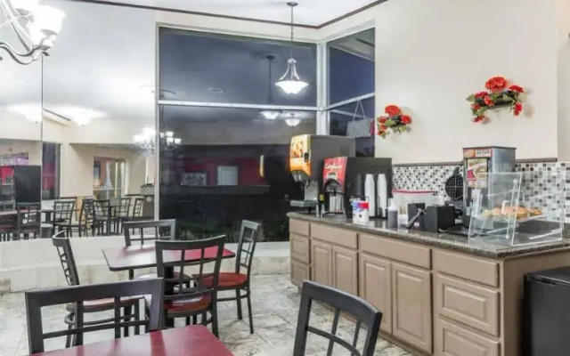 Knights Inn Lake Charles