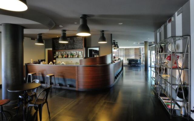 La Meridiana Bleisure Hotel