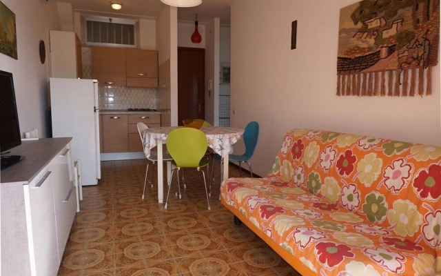 Flat 130mt From the Sea-beahost