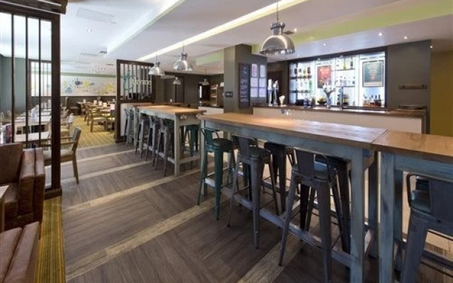 Premier Inn Bournemouth East Cliff