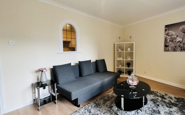 Stunning 2-bed Apartment in Edinburgh Free Parking