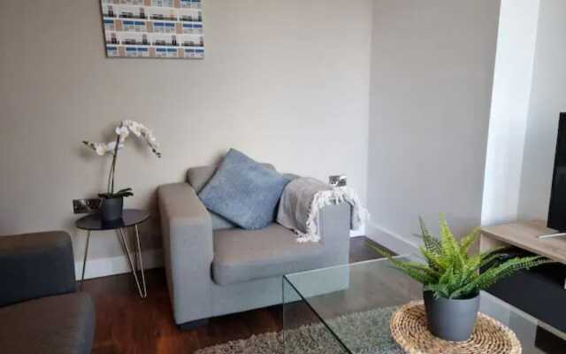 ✰Modern 2 Bedroom Apt in Manchester City+En-Suite✰