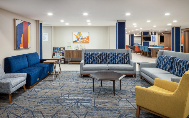 Holiday Inn Express & Suites Nampa - Idaho Center by IHG