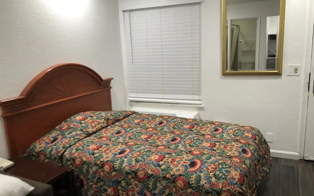 Solano Inn
