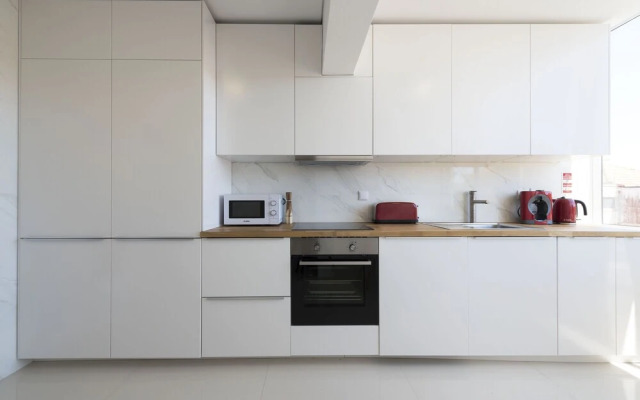 Bright & Sunny Beach House