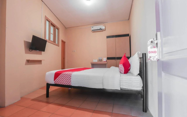 OYO 298 Gemilang Guesthouse