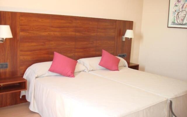 Hotel Sercotel Riscal