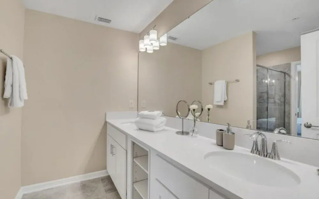 3180 Para Unit 101 3 Bedroom Townhouse
