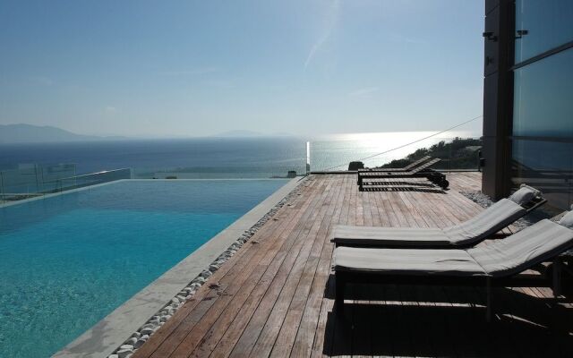 Seaview Peninsula Villa