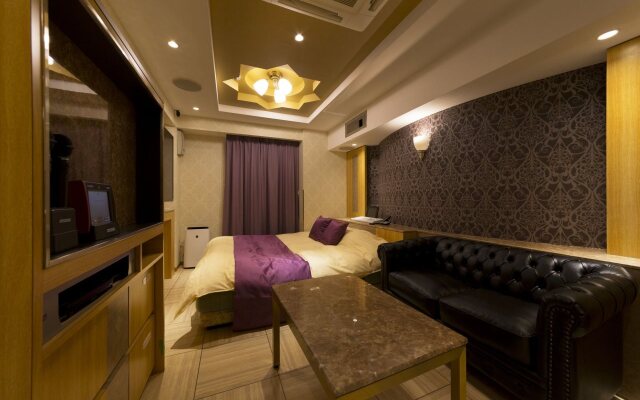 Hotel Luna Ikeda - Adults Only