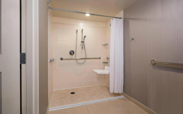 Falls Church Marriott Fairview Park