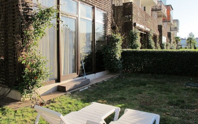 Apartment on Triumfalnaya St. 12-5