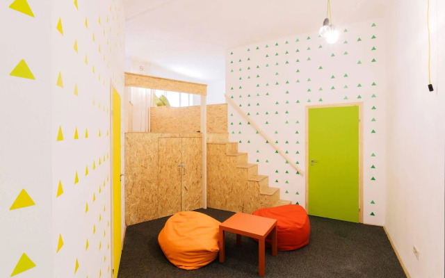 Home Plus Hostel