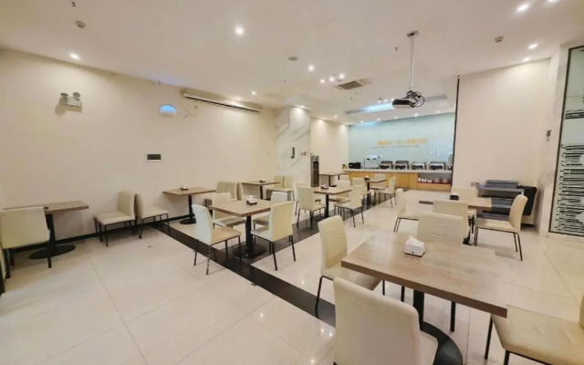 City Comfort Inn Wuhan Sanjiaohu Metro Station