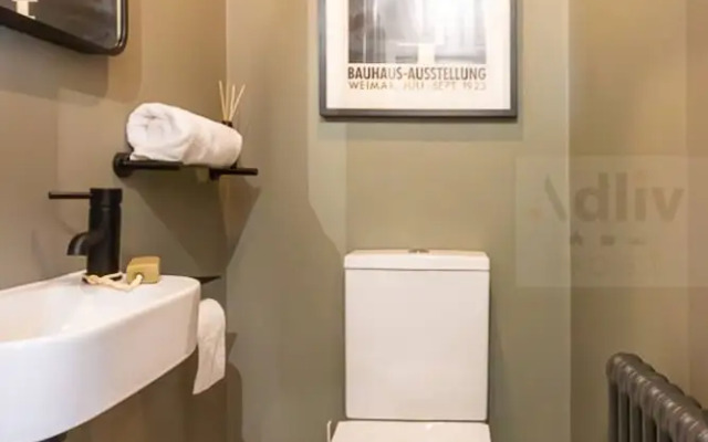 Historic Seaview Gem in Ramsgate by Adliv