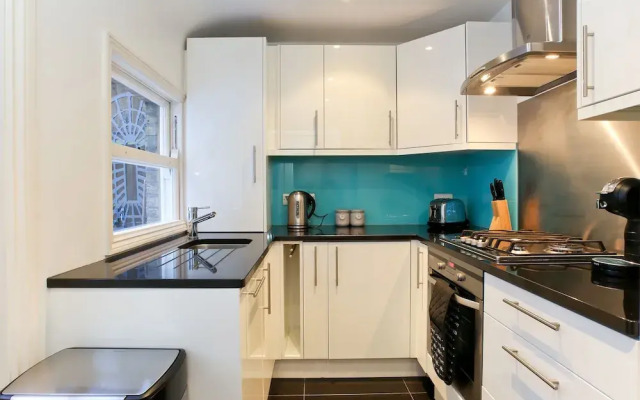 Premium 1 bedroom Apartment Kensington