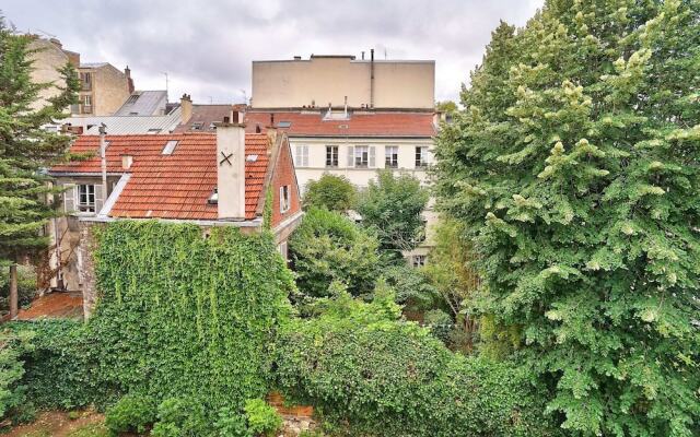 Charming 3 Room Apartment Paris