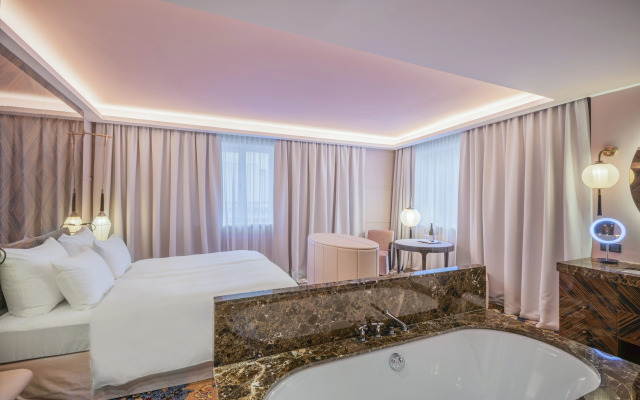 Hotel Topazz & Lamée