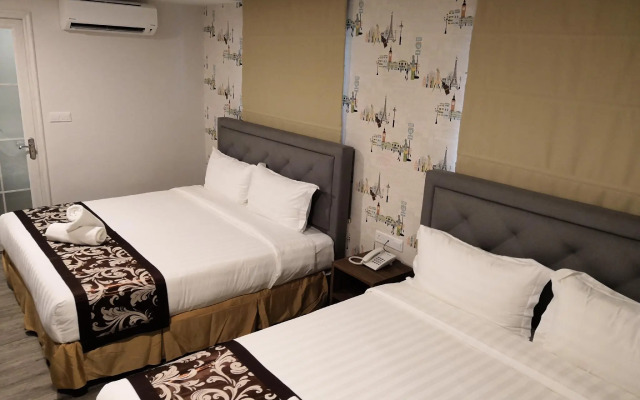 LoLex Hotel