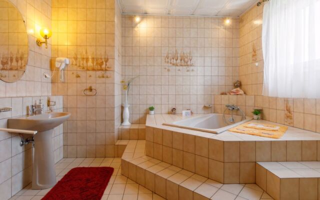 House Cate Balatonboglar/Balatonlelle