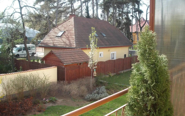 Villa Palazzo Apartments