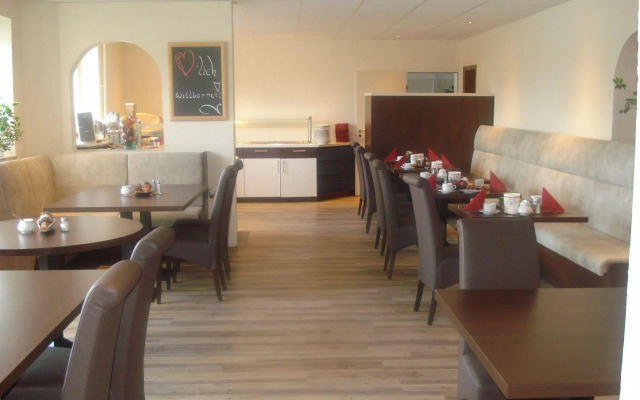 Tauwerk Hotel