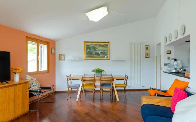 ALTIDO Splendid House w/Garden & Green Hills View