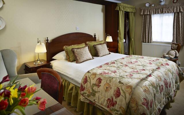 Drayton Court Hotel