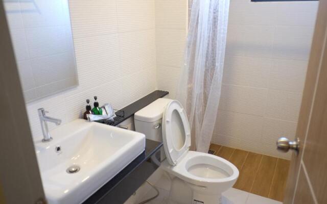 Prix Hotel Chiangmai Gate By Zuzu