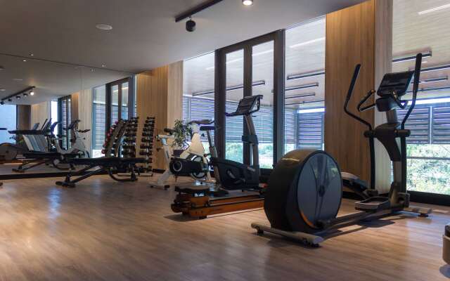 Howard Johnson Plaza La Ribera