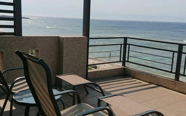 TORO Ocean Front B&B