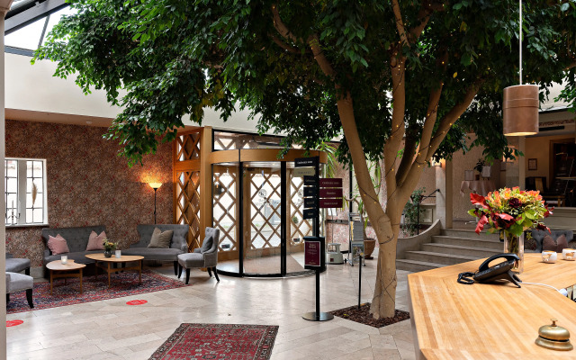 Best Western Strand Hotel