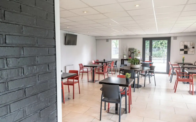 Hôtel Kyriad Nantes Est - Carquefou