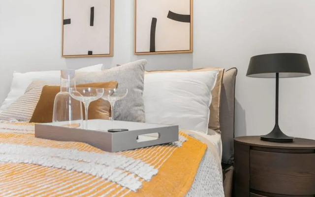 Terrace Boutique in the Heart of The Rocks