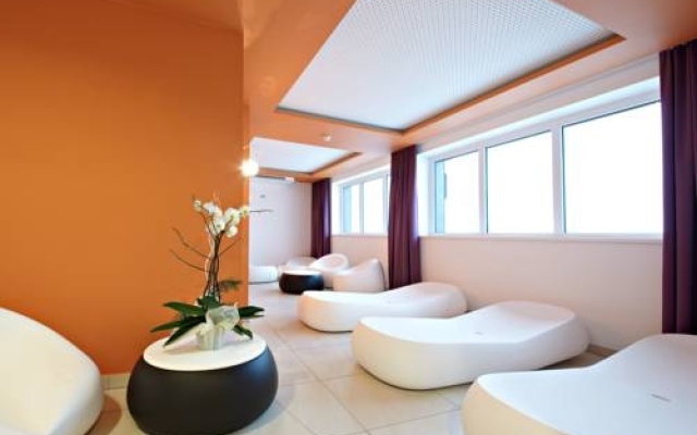 Young Generation Resort Buchegg