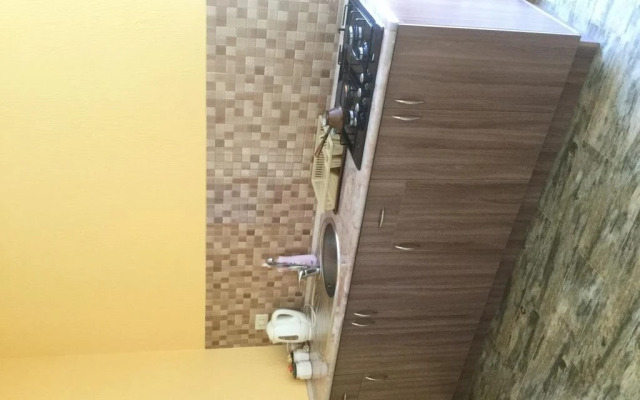 Arpi Guest House Dililjan