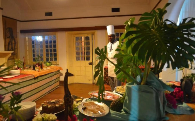 Jacaranda Lake Elementaita Lodge