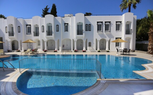 Yalinn Hotel