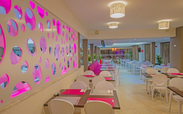 New Famagusta Hotel&Suites
