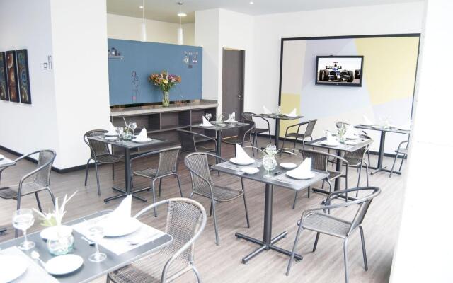 Best Western Calleja Suites