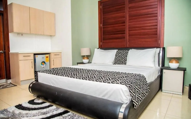 Zircon Hotel Gh