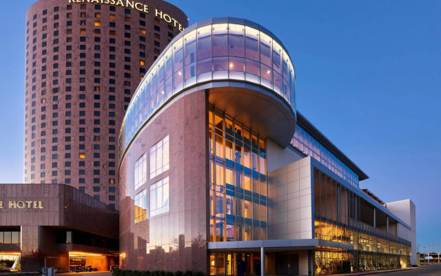 Renaissance Dallas Hotel