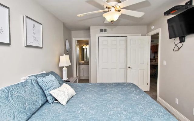 Boardwalk 1086 by Youngs Suncoast