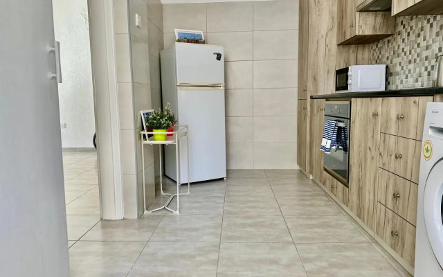 Tsimintia Apt 25